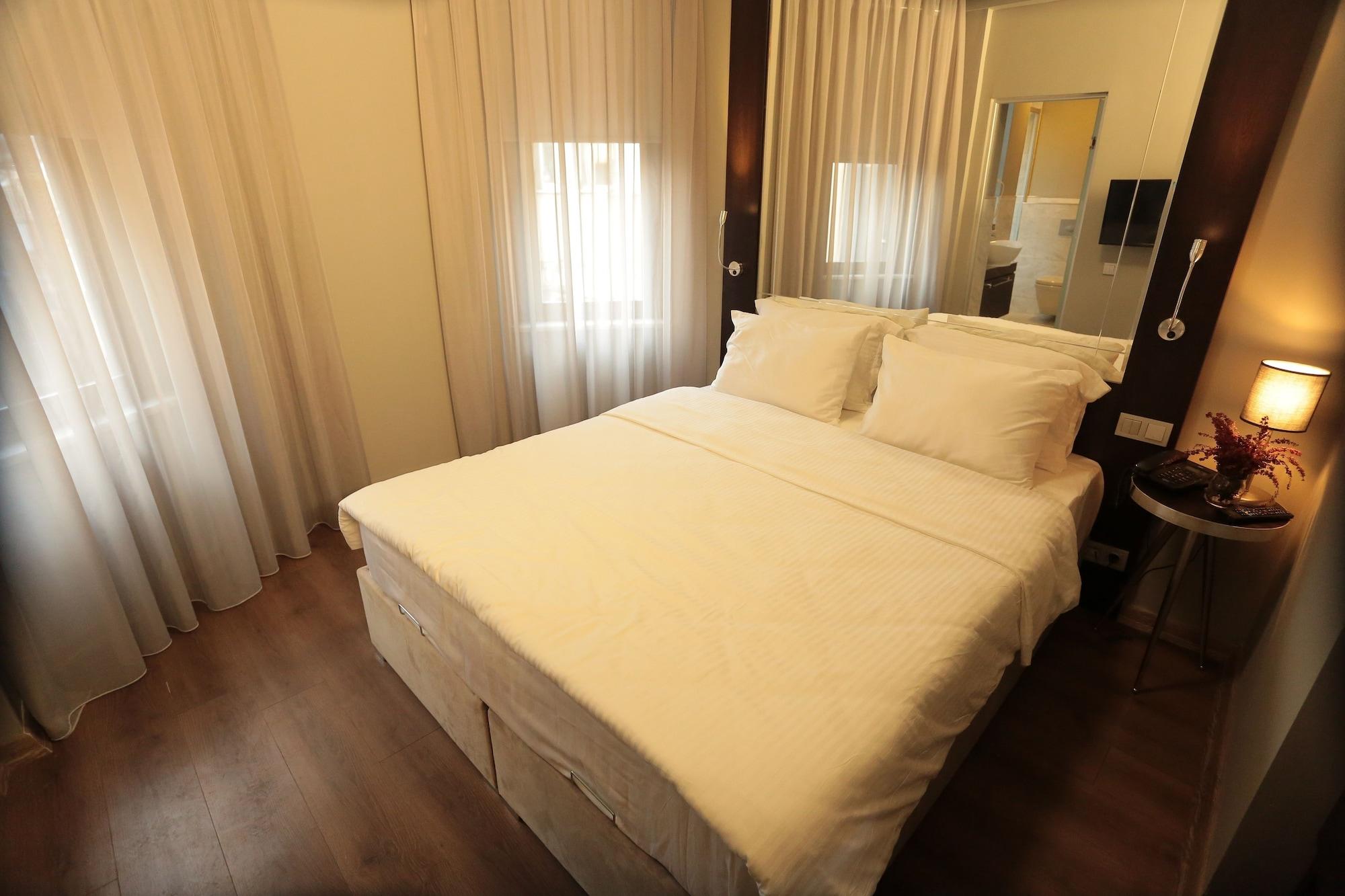 Ferman Pera Hotel Istanbul Ngoại thất bức ảnh