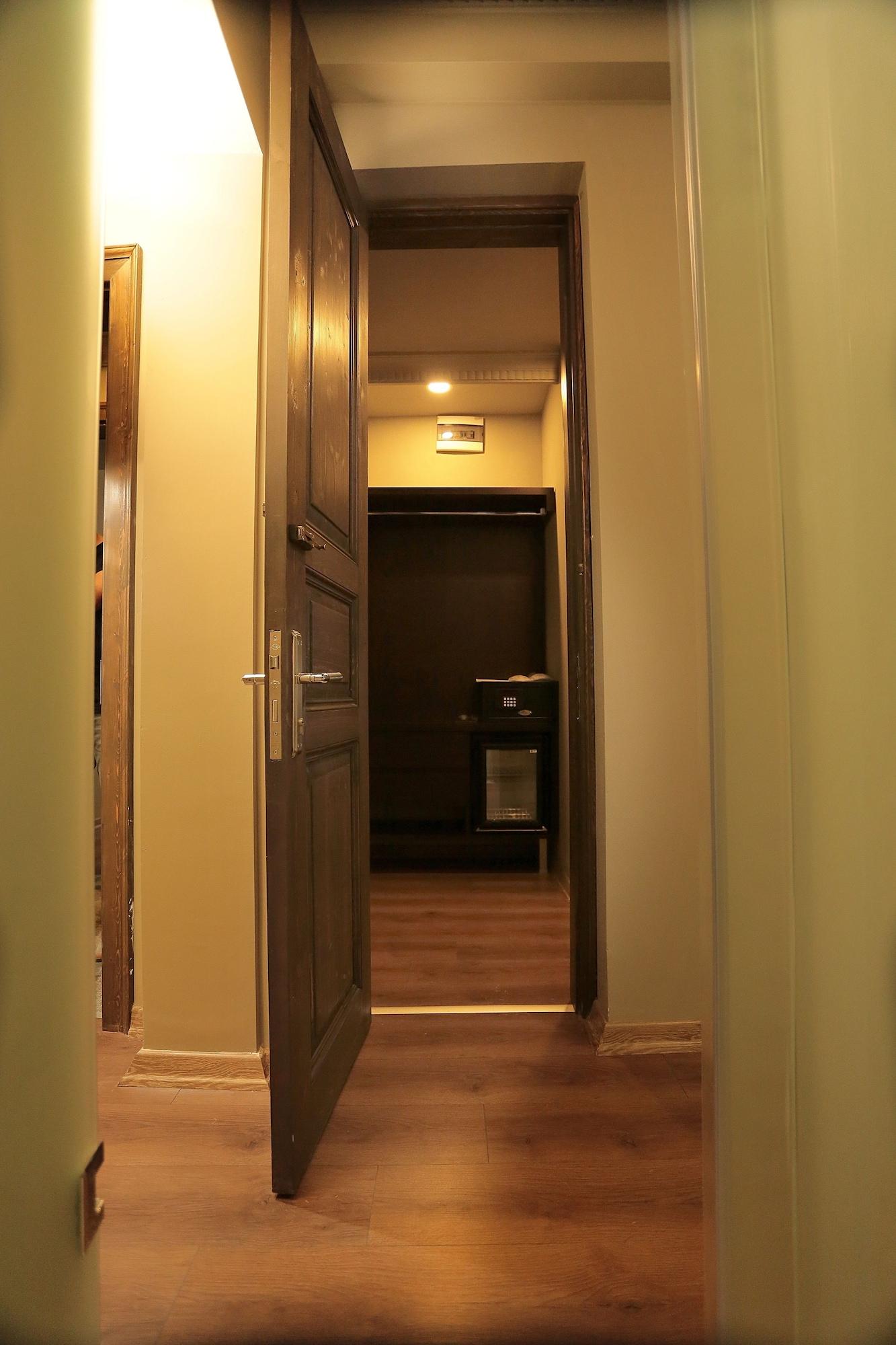 Ferman Pera Hotel Istanbul Ngoại thất bức ảnh