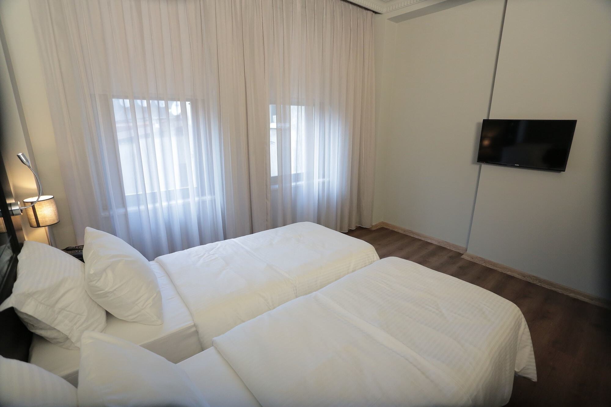 Ferman Pera Hotel Istanbul Ngoại thất bức ảnh